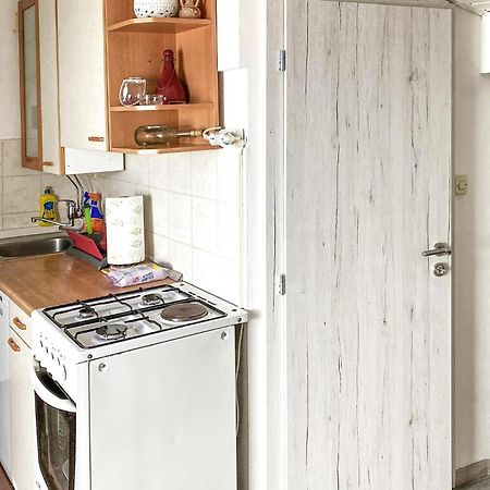 Stunning Home In Punat With Kitchen Stara Baška Exteriér fotografie