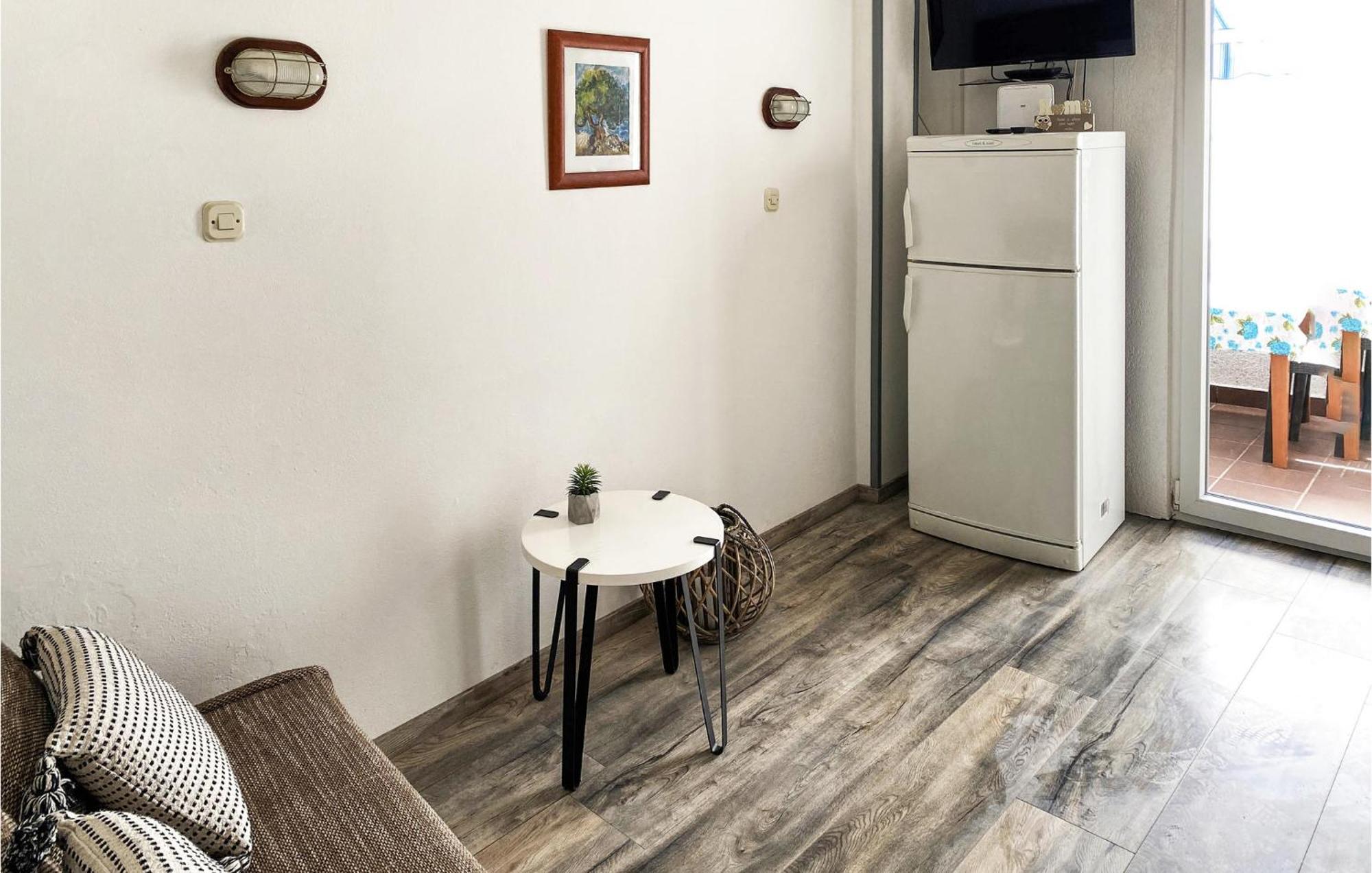 Stunning Home In Punat With Kitchen Stara Baška Exteriér fotografie
